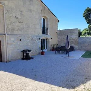 superbe-appartement-dans-mas-provencal.fr-provencehotel.com/