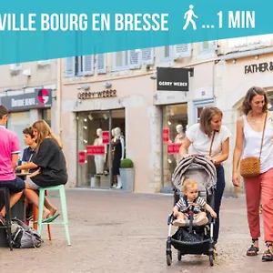 lescale-topdestination-bourg-centre-ville.hotels-rhonealpes.com/
