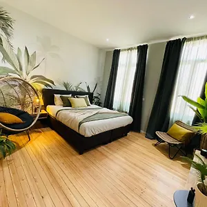Exotique Avec Bain Balneo Liège